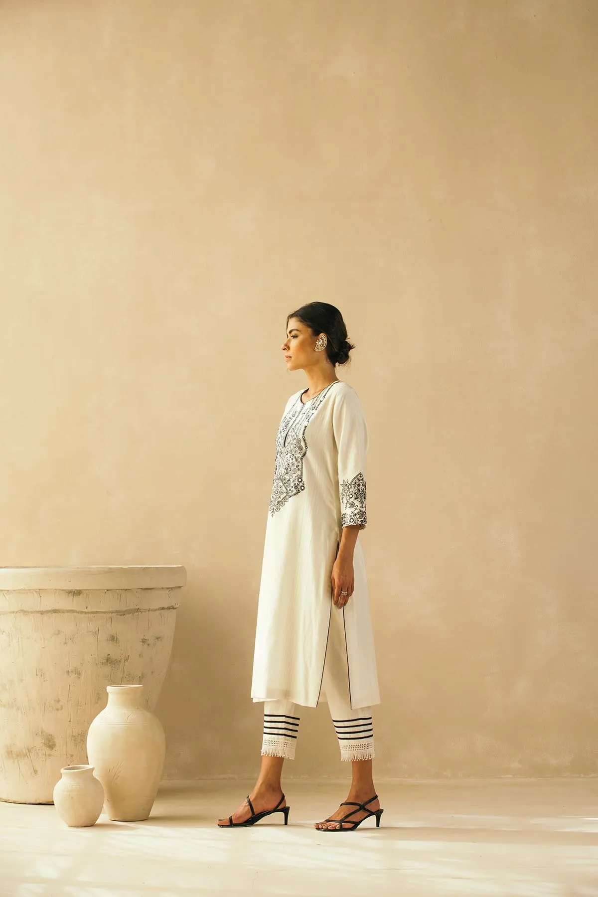 Ebony & Ivory Trellis Kurta Set