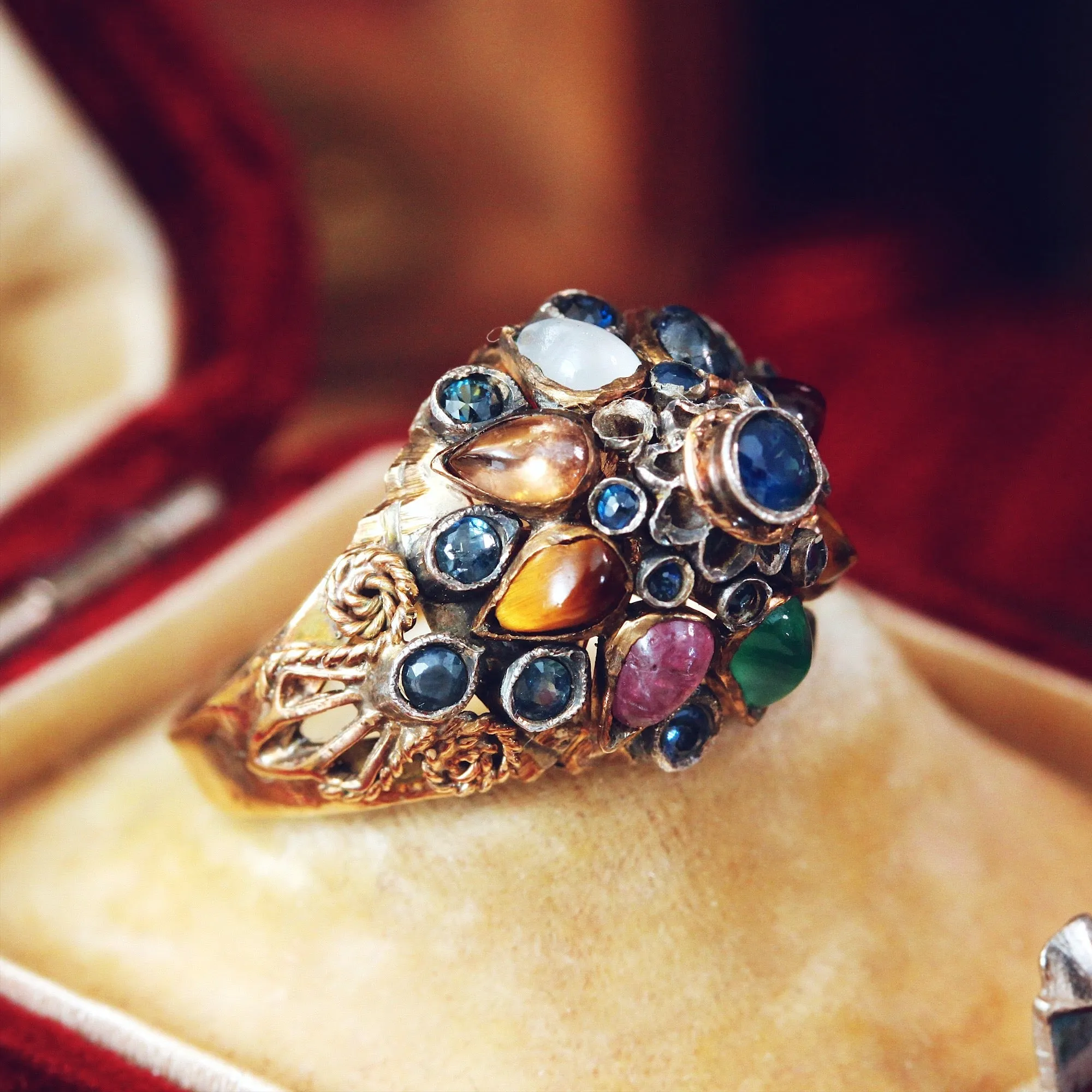 Exotic Vintage Thai Princess Harem Ring