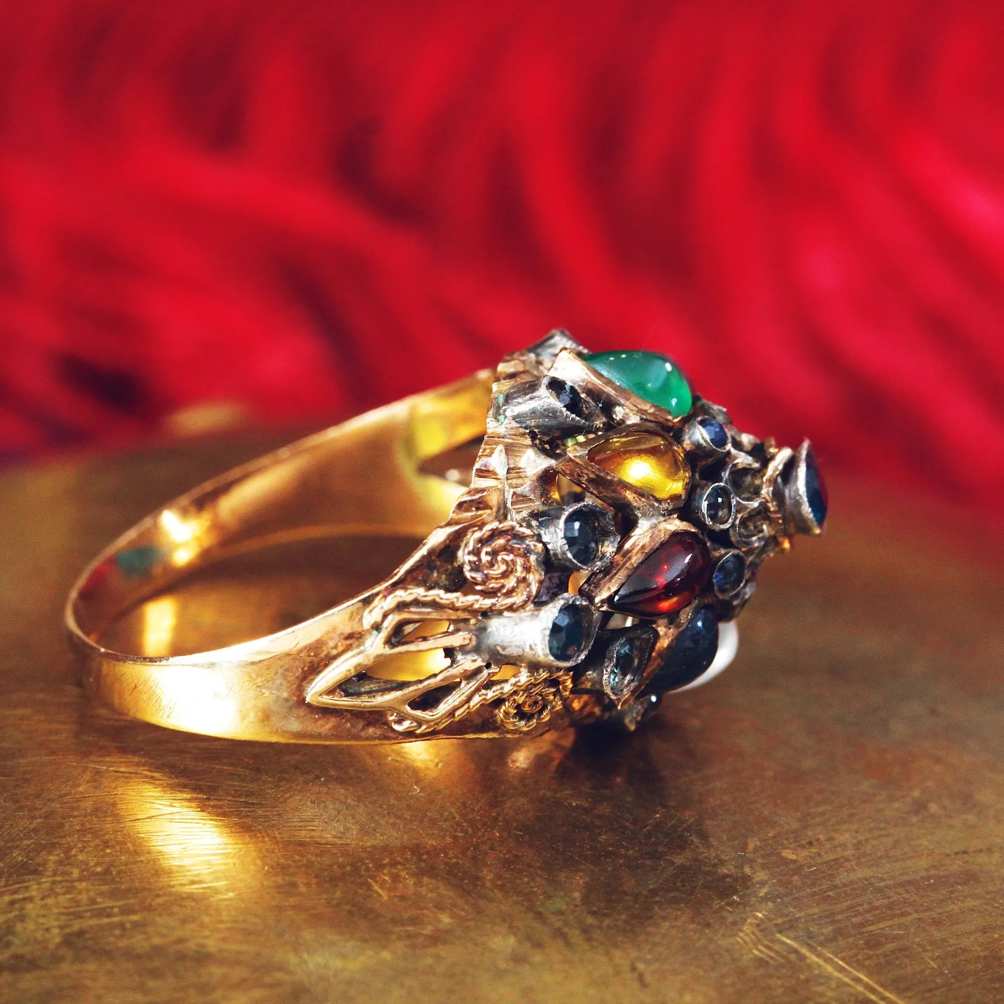 Exotic Vintage Thai Princess Harem Ring