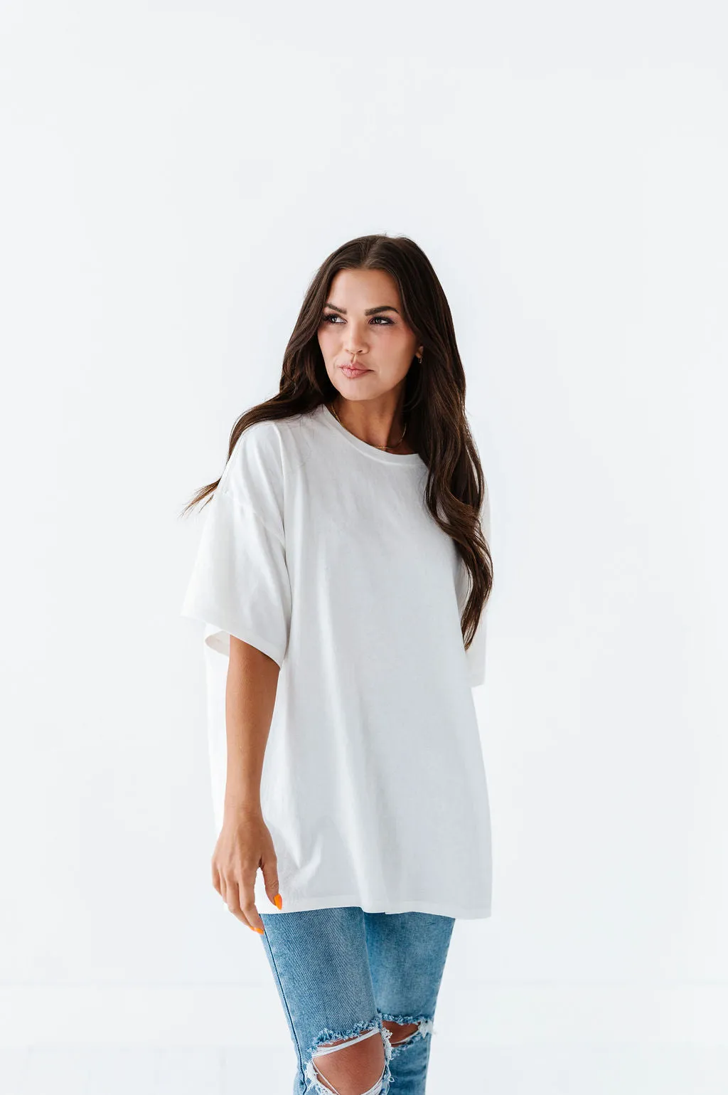 Lisa Oversized Boyfriend Tee in Off White