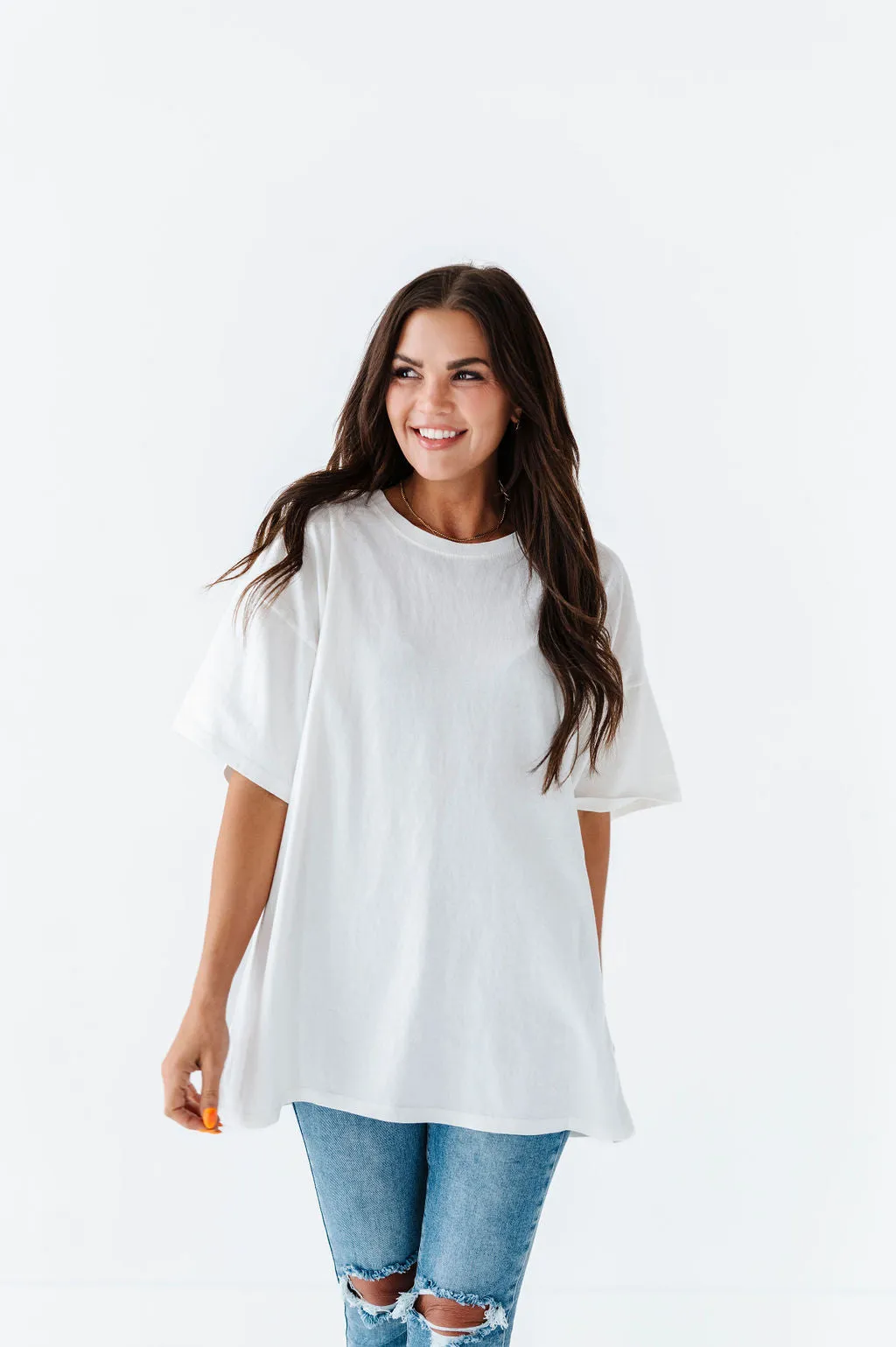 Lisa Oversized Boyfriend Tee in Off White