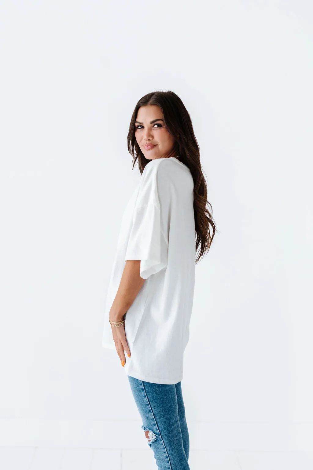 Lisa Oversized Boyfriend Tee in Off White