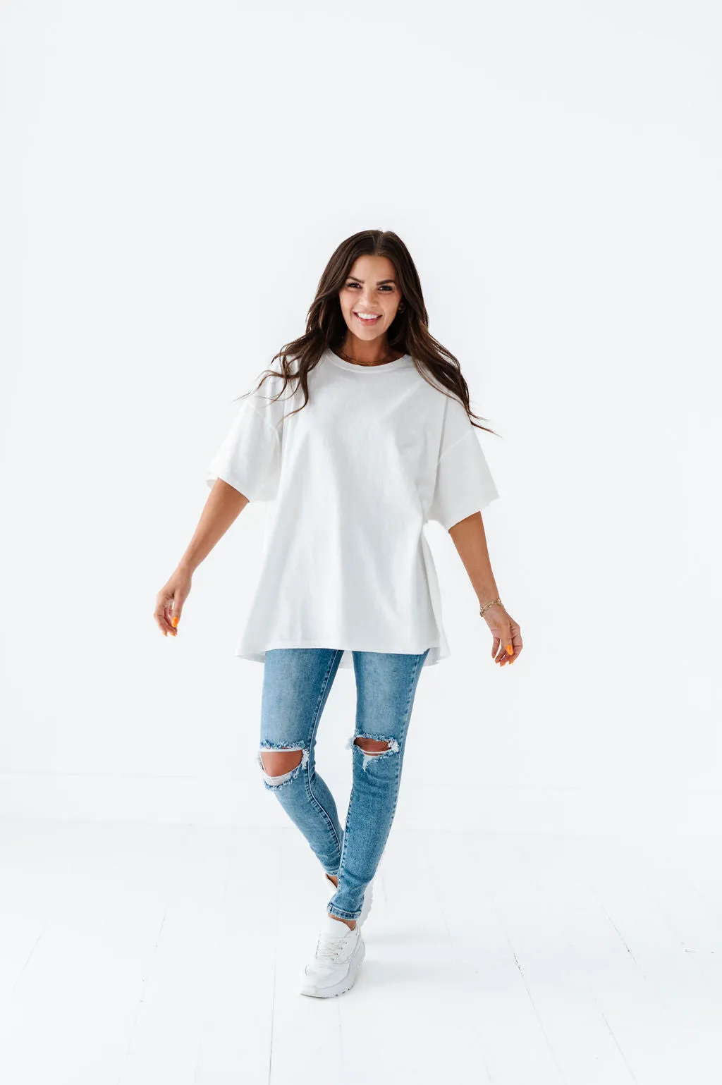 Lisa Oversized Boyfriend Tee in Off White