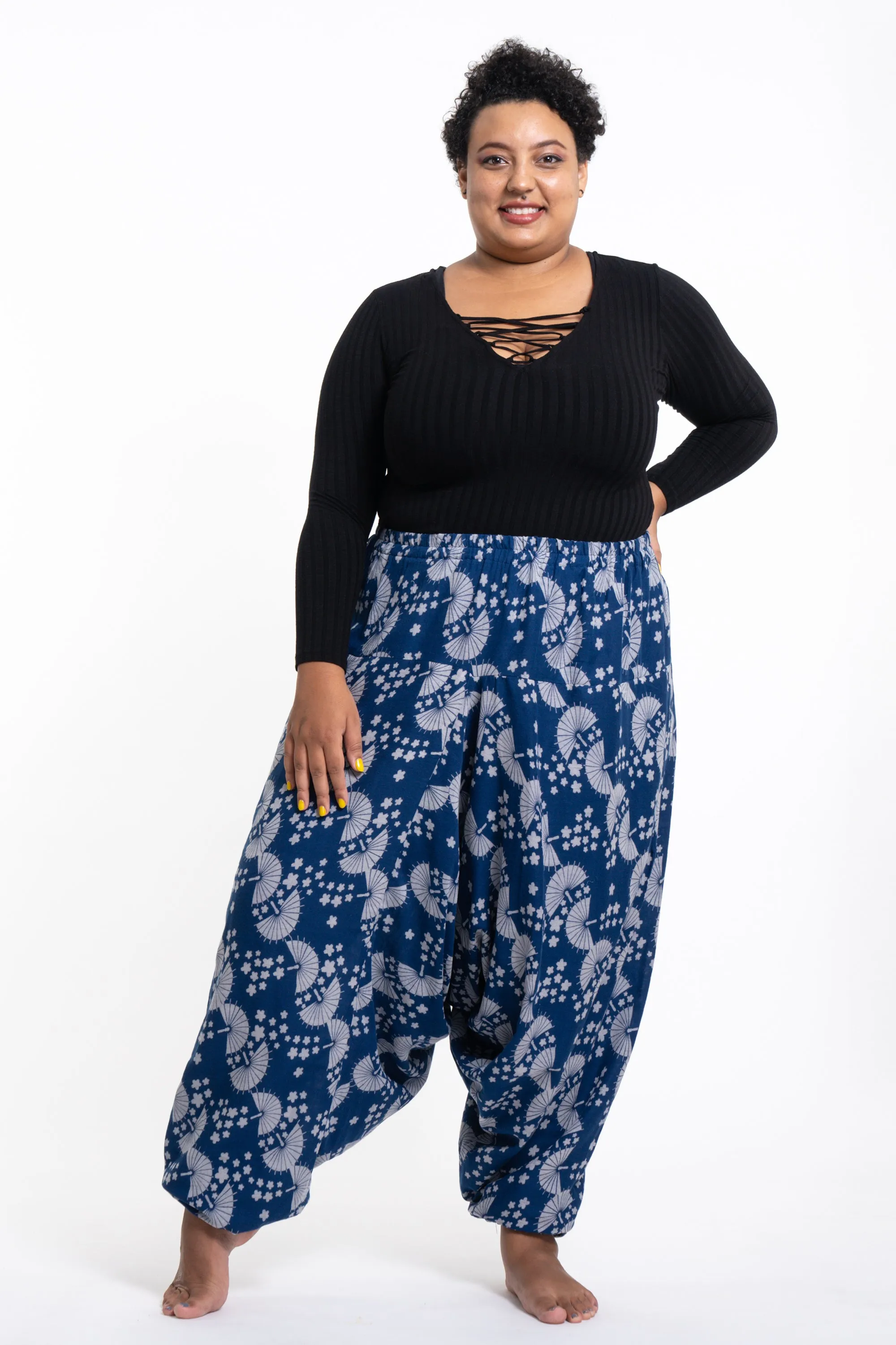 Plus Size Fan Prints Women's Low Cut Cotton Harem Pants in Indigo