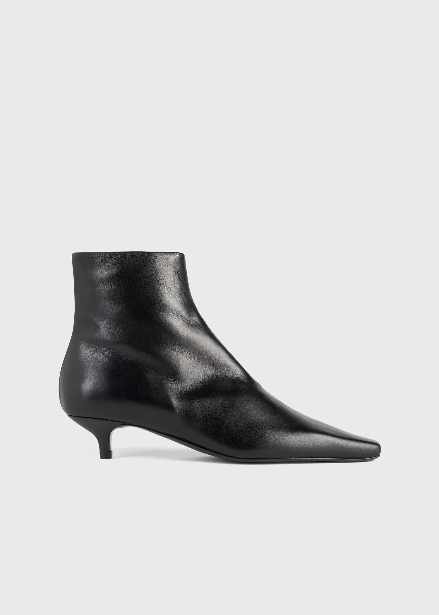 The Slim Ankle Boot black