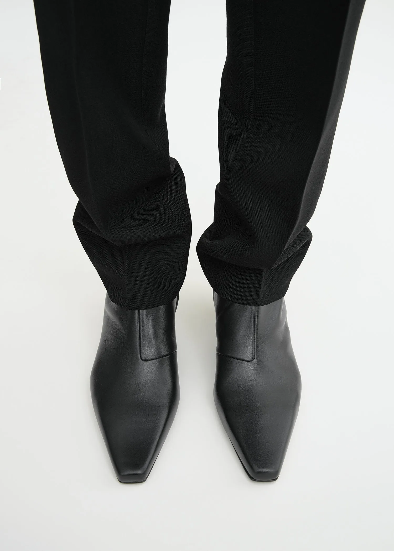 The Slim Ankle Boot black